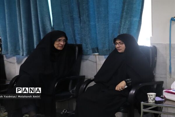 مراسم ترحیم بانوی مجاهد و فرهیخته مریم ملکی فارمد معاون پرورشی ناحیه ۳ مشهد مقدس