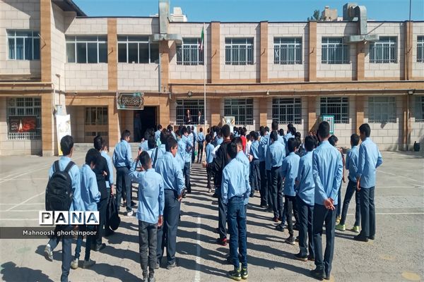 مانور بازگشایی مدارس