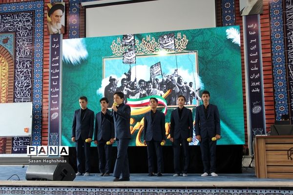 مراسم تکریم پیشکسوتان عرصه ایثار و شهادت در اسلامشهر