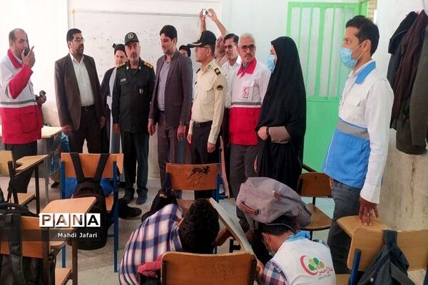 بیست و چهارمین مانور سراسری زلزله و ایمنی مدارس در شهرستان تنگستان اهرم