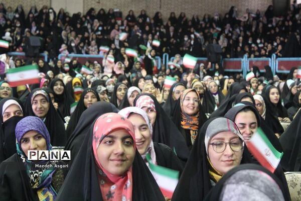 جشن بزرگ «دختران سرزمینم ایران» در قم