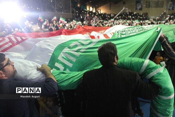 جشن بزرگ «دختران سرزمینم ایران» در قم