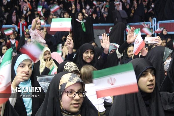 جشن بزرگ «دختران سرزمینم ایران» در قم