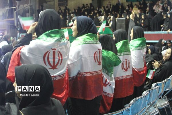 جشن بزرگ «دختران سرزمینم ایران» در قم