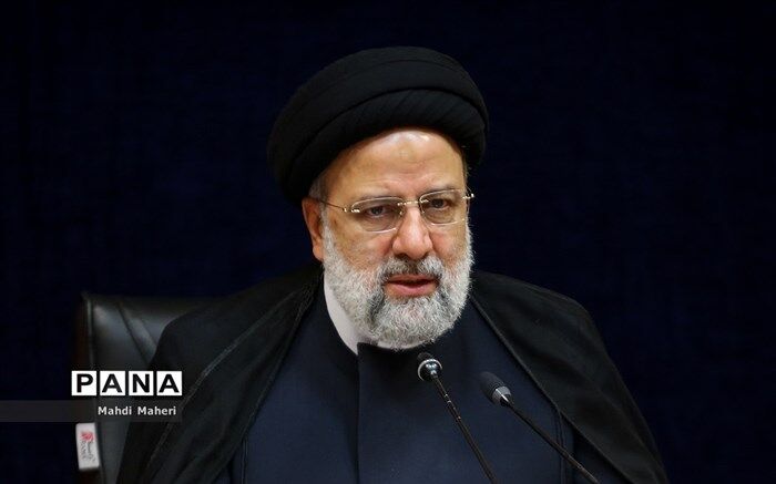 دولت خود را موظف می‌داند که به مشکلات و مطالبات جامعه پرستاری رسیدگی کند