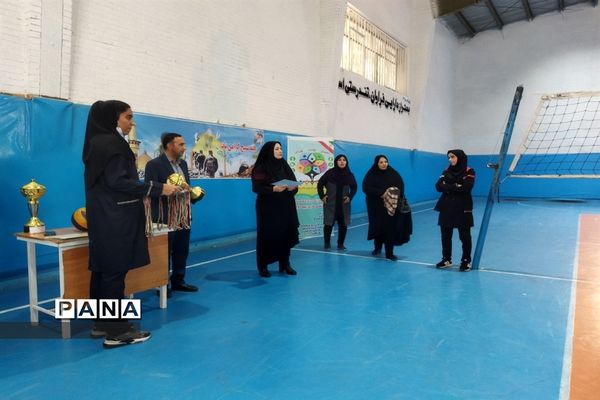 چهلمین دوره مسابقات ورزشی درون‌مدرسه‌ای در شهرستان قرچک