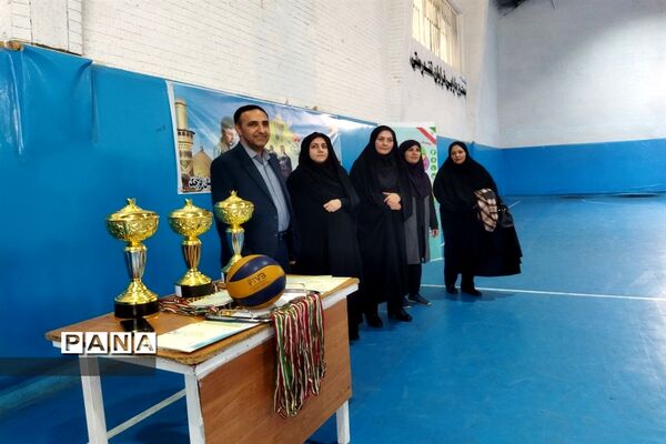 چهلمین دوره مسابقات ورزشی درون‌مدرسه‌ای در شهرستان قرچک