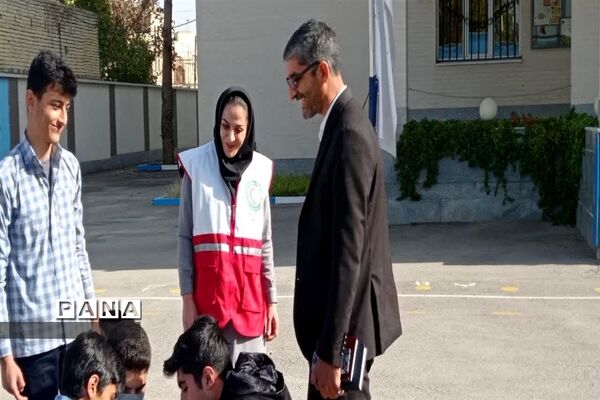 جلسه هماهنگی و برنامه‌ریزی بیست و چهارمین مانور سراسری زلزله و ایمنی در استان اصفهان