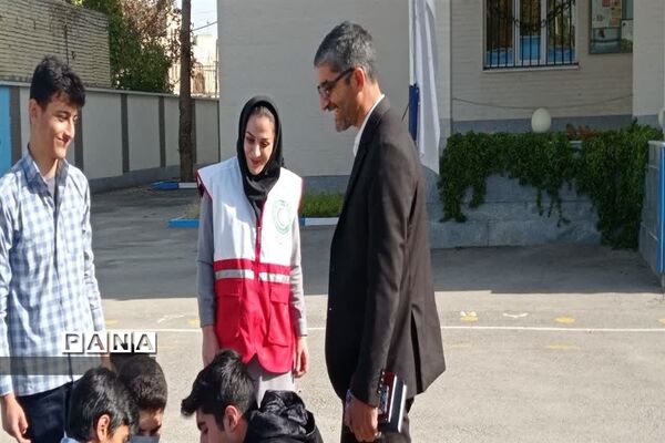 جلسه هماهنگی و برنامه‌ریزی بیست و چهارمین مانور سراسری زلزله و ایمنی در استان اصفهان