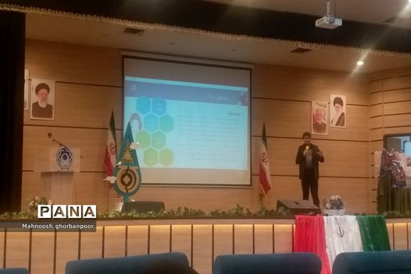 آیین تجلیل از منتخبان هشتمین جشنواره نوجوان خوارزمی