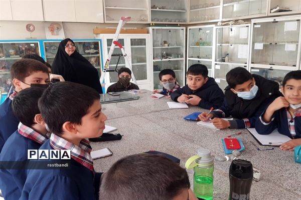 اردوی علمی آموزشی دانش‌آموزان منطقه ۱۳