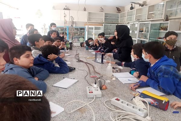 اردوی علمی آموزشی دانش‌آموزان منطقه ۱۳