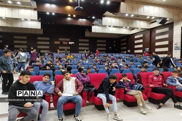 برگزاری مسابقات ویدیویی در صفادشت