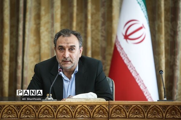 نشست خبری معاون حقوقی رئیس‌جمهوری