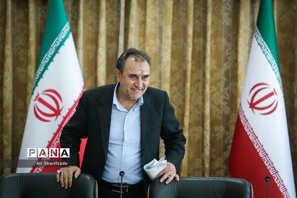 نشست خبری معاون حقوقی رئیس‌جمهوری