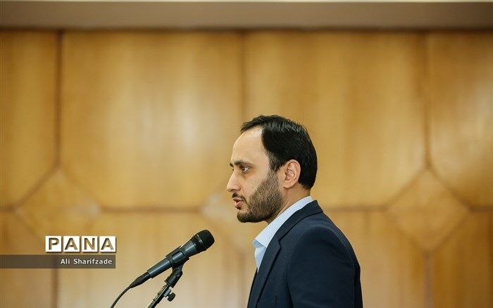 بهادری جهرمی روز نیروی دریایی را تبریک گفت