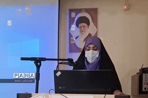 برگزاری کارگاه تجارب برتر تربیتی در حوزه کیفیت‌بخشی فعالیت‌های پرورشی در رودهن