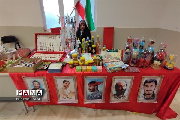 برگزاری گردهمایی بزرگ بسیجیان رباط کریم