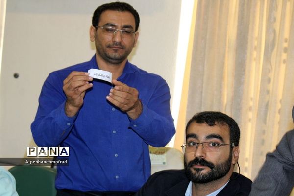 جلسه کارگروه ورزش روستایی و بازی‌های بومی محلی شهرستان بوشهر