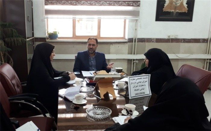 ترویج فرهنگ مطالعه در بین دانش آموزان ضروری است