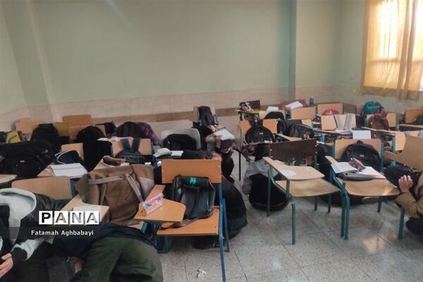 بیست و چهارمین مانور سراسری زلزله و ایمنی در دبیرستان مرضیه