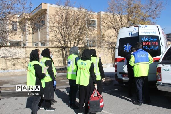 برگزاری بیست و چهارمین مانورسراسری زلزله در مدارس شهرکرد