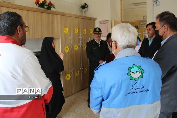 برگزاری بیست و چهارمین مانورسراسری زلزله در مدارس شهرکرد