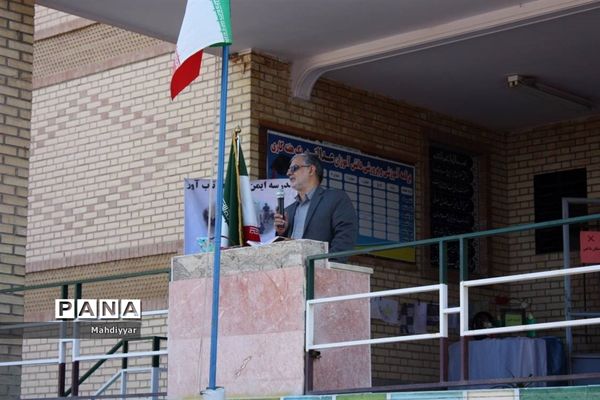 مانور زلزله در مدرسه عدالت شهر جوادآباد