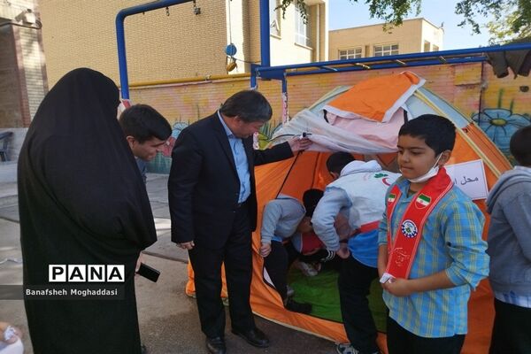 بیست‌و‌چهارمین مانور سراسری زلزله و ایمنی در مدارس  ناحیه 4 شیراز