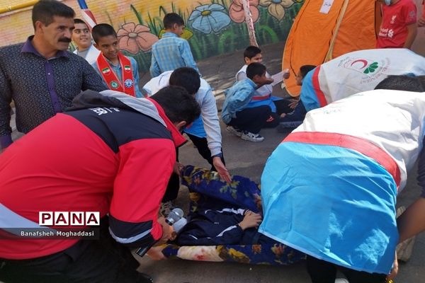 بیست‌و‌چهارمین مانور سراسری زلزله و ایمنی در مدارس  ناحیه 4 شیراز