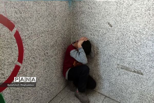 بیست‌و‌چهارمین مانور سراسری زلزله و ایمنی در مدارس  ناحیه 4 شیراز