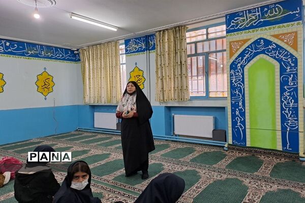 برگزاری مراسم «سه‌شنبه‌های مهدوی» در آموزشگاه سیزده آبان ناحیه یک کرج