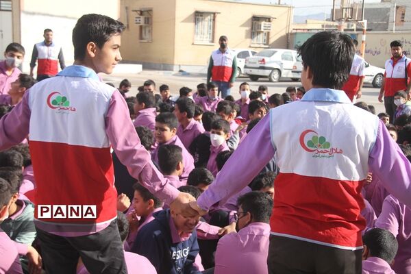 بیست‌وچهارمین مانور سراسری زلزله و ایمنی در دبیرستان شاهد امام جواد(ع) بهبهان