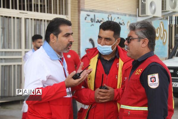بیست‌وچهارمین مانور سراسری زلزله و ایمنی در دبیرستان شاهد امام جواد(ع) بهبهان