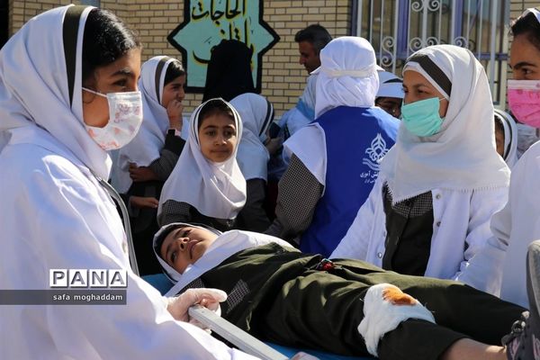 بیست و چهارمین مانور سراسری زلزله و ایمنی مدارس گله‌دار استان فارس