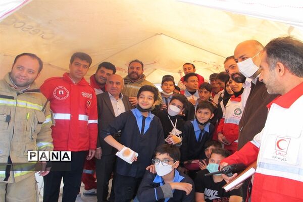 بیست و چهارمین مانور سراسری زلزله و ایمنی در مدارس شهرستان پردیس