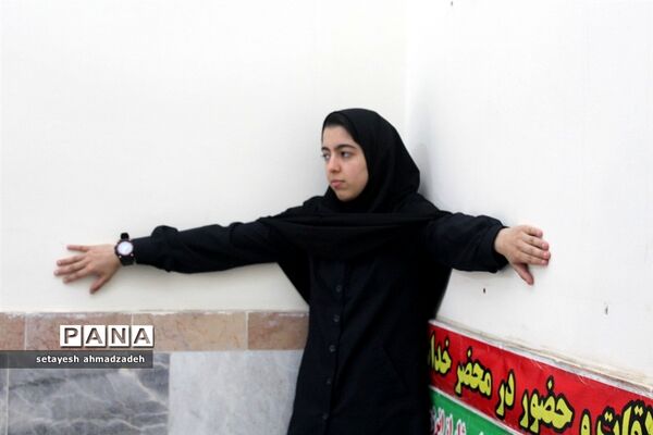 بیست و چهارمین مانور سراسری زلزله در دبیرستان شاهد گلوگاه