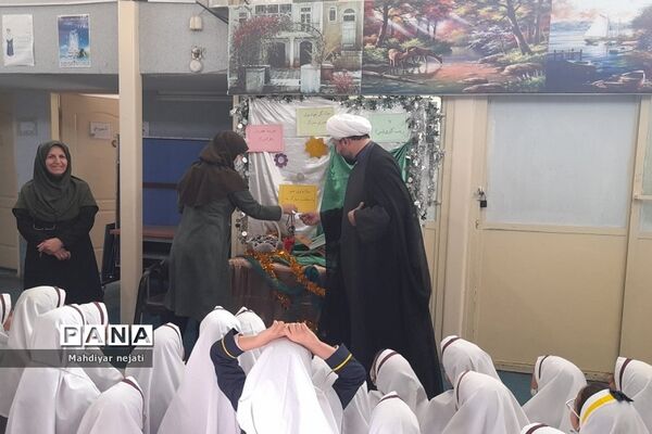 جشن میلاد حضرت زینب کبری در دبستان حضرت زهرا(س) یک  رودهن