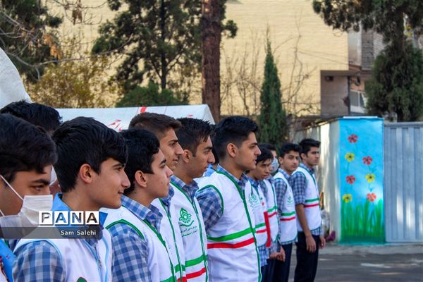 بیست و چهارمین مانور سراسری زلزله و ایمنی مدارس در اصفهان - 1