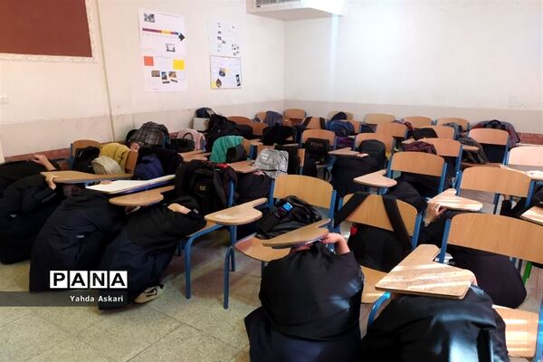 بیست و چهارمین مانور سراسری زلزله و ایمنی مدارس در شهرستان فسا