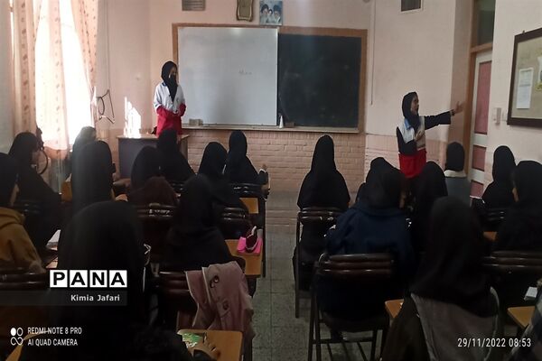 بیست و چهارمین مانور سراسری زلزله و ایمنی در مدارس دخترانه کاشمر