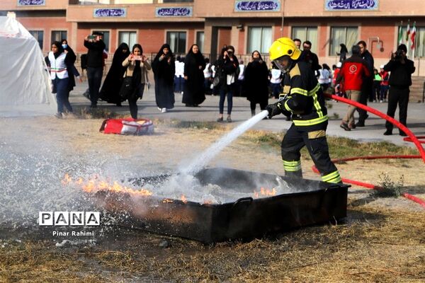 بیست و چهارمین مانور سراسری زلزله و ایمنی در تبریز