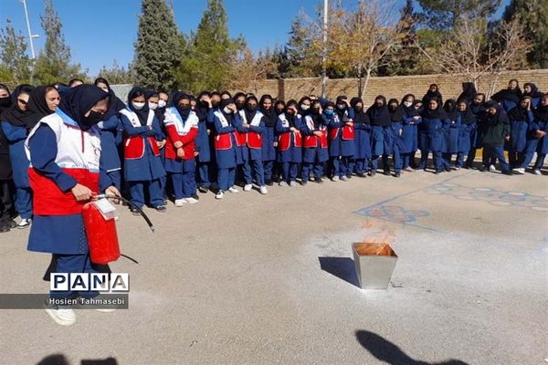 بیست و چهارمین مانور سراسری زلزله و ایمنی مدارس در آباده