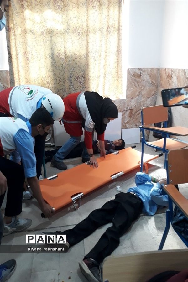 بیست و چهارمین مانور سراسری زلزله و ایمنی مدارس در زاهدان