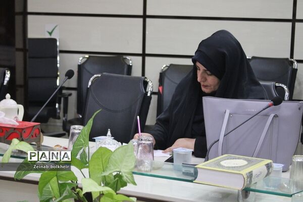 جلسه شورای برنامه‌ریزی و نظارت کودکستان‌های استان بوشهر
