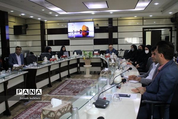 جلسه شورای برنامه‌ریزی و نظارت کودکستان‌های استان بوشهر