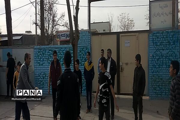 برگزاری اردوی درون مدرسه‌ای دبیرستان رئیس‌زاده خلیل‌آباد