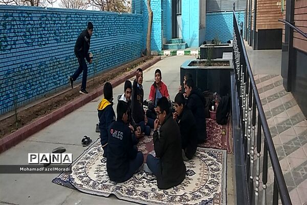 برگزاری اردوی درون مدرسه‌ای دبیرستان رئیس‌زاده خلیل‌آباد