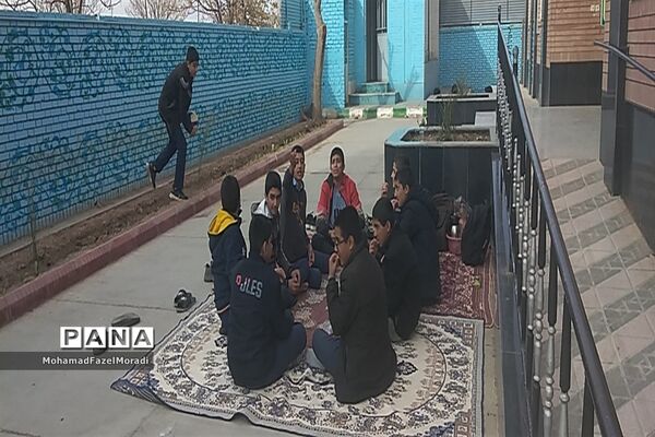 برگزاری اردوی درون مدرسه‌ای دبیرستان رئیس‌زاده خلیل‌آباد