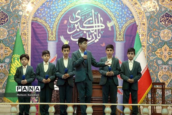 همایش دختران زینبی در حرم حضرت معصومه(س)-1